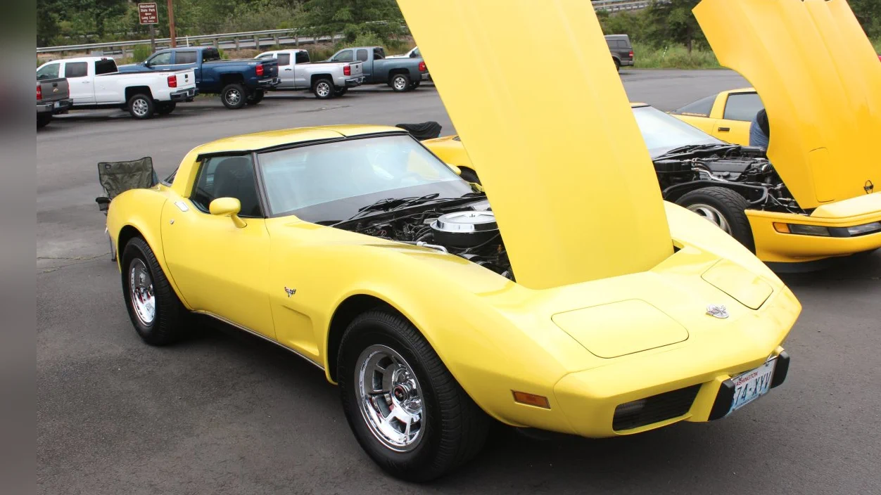 Corvette Generations/C3/C3 1974 -79 Yellow (2).webp
